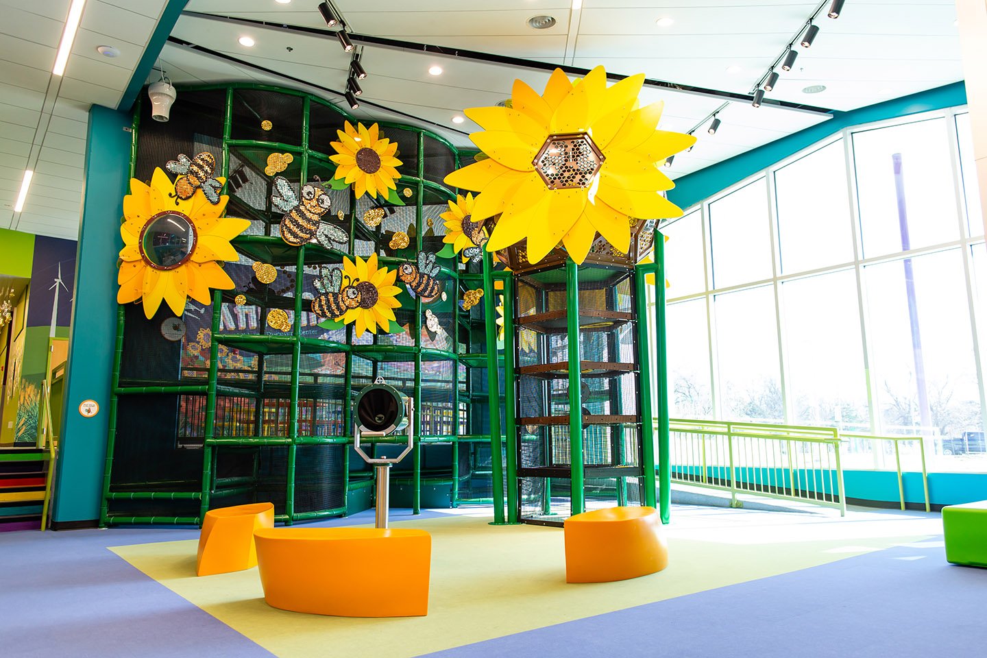 Kansas Childrens Discovery Center_Topeka_KS_Worlds of WOW_Sunflower Themed_002-Web